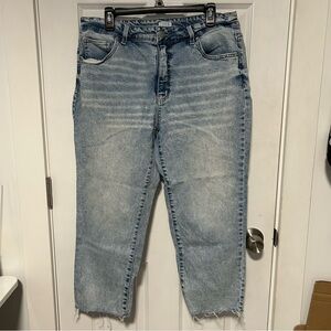 Time and Tru Light Blue cropped jeans size 16